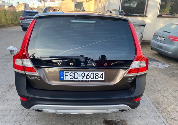 Volvo XC 70 cena 81500 przebieg: 285000, rok produkcji 2016 z Drezdenko małe 92